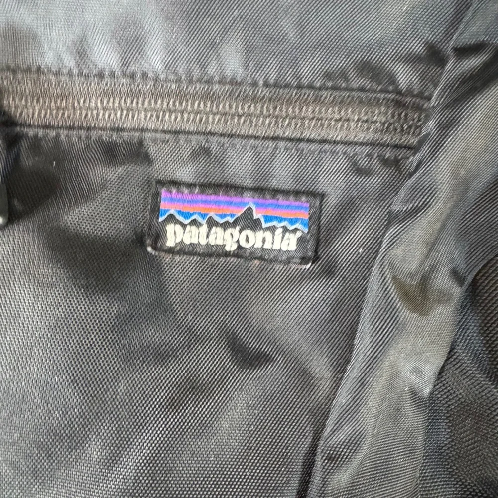 Patagonia Refugio 28L Backpack Black National Fish and Wildlife Foundation 47911